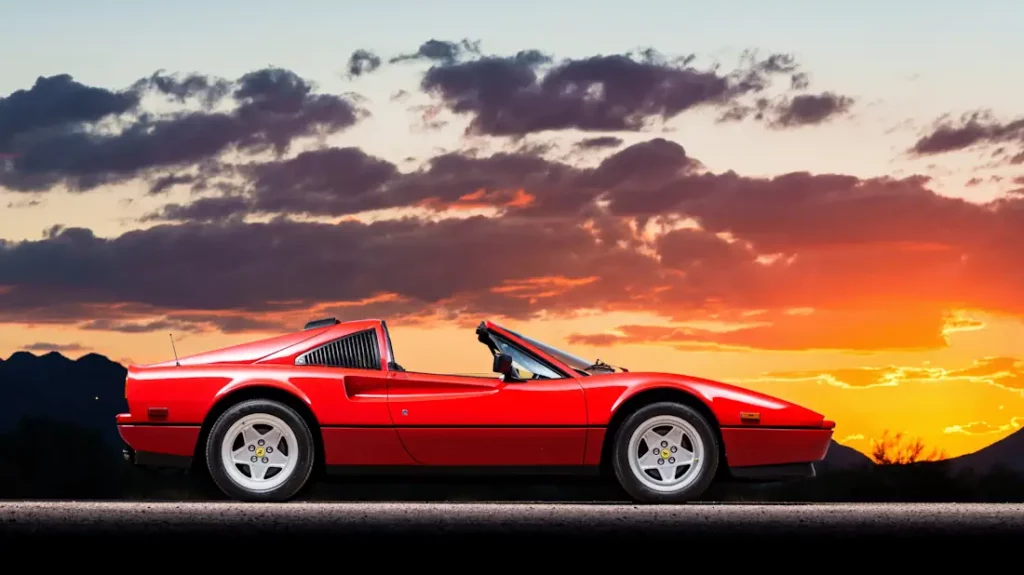 Ferrari Seitenansicht -Modelle 308/328/348